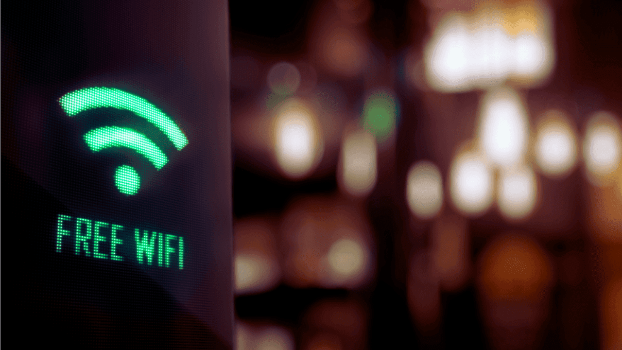 Узнайте, как найти бесплатный Wi-Fi бесплатно